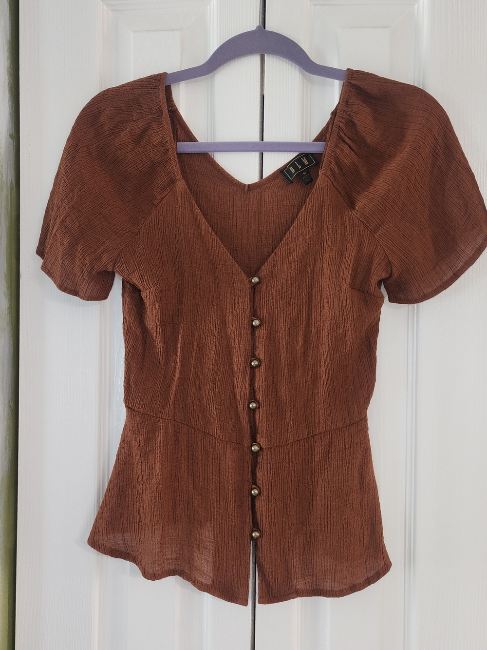 OLM Rust Brown Button-Front Puff Sleeve Top - Picture 8 of 9